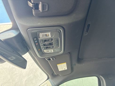 Used 2024 GMC Sierra 1500 AT4 w/ AT4 Premium Package AWD/4WD image 22