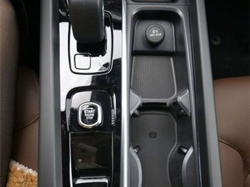 New 2026 Volvo V60 B5 Cross Country Plus w/ Protection Package Premier image 11