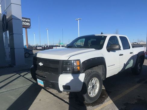 Used 2010 Chevrolet Silverado 1500 LT w/ Power Pack Plus image 3