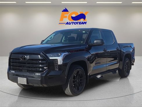 Used 2024 Toyota Tundra SR5 image 1