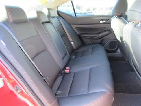 Used 2022 Nissan Altima 2.5 SR image 28