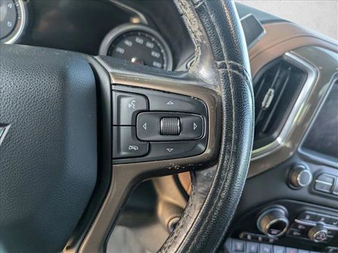 Used 2022 Chevrolet Silverado 2500 High Country w/ Technology Package image 20