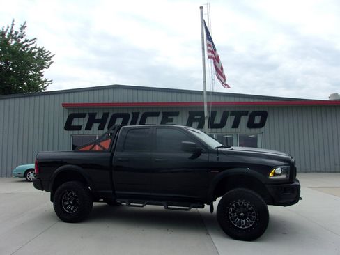 Used 2020 RAM 1500 Warlock w/ Electronics Group AWD/4WD image 2