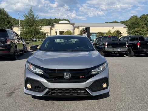 Used 2018 Honda Civic Si image 2