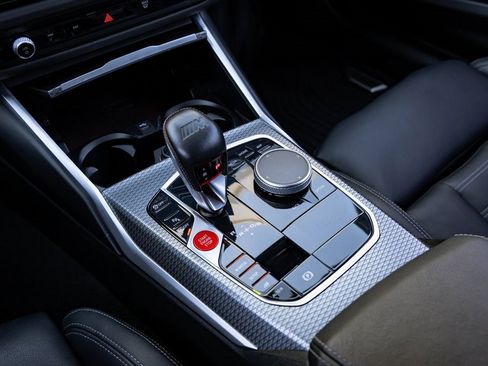 Used 2023 BMW M2 image 8