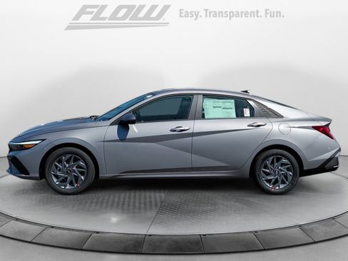 New 2026 Hyundai Elantra Blue image 4