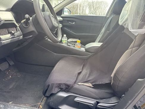 Certified 2024 Honda Accord LX image 9