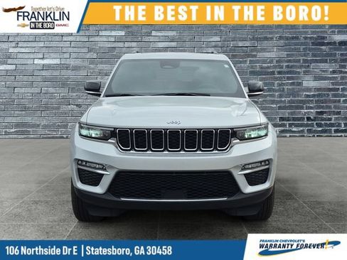 Used 2025 Jeep Grand Cherokee Limited 4xe AWD/4WD image 9