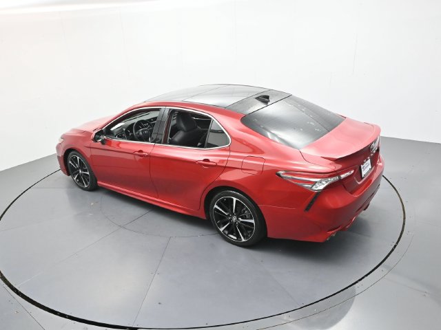 Used 2019 Toyota Camry XSE FWD image 39