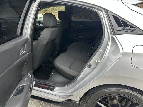 Used 2017 Honda Civic Sport image 15