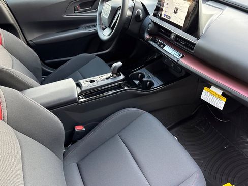 New 2026 Toyota Prius SE image 15