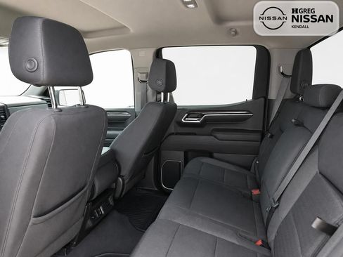 Used 2022 GMC Sierra 1500 Elevation RWD image 8