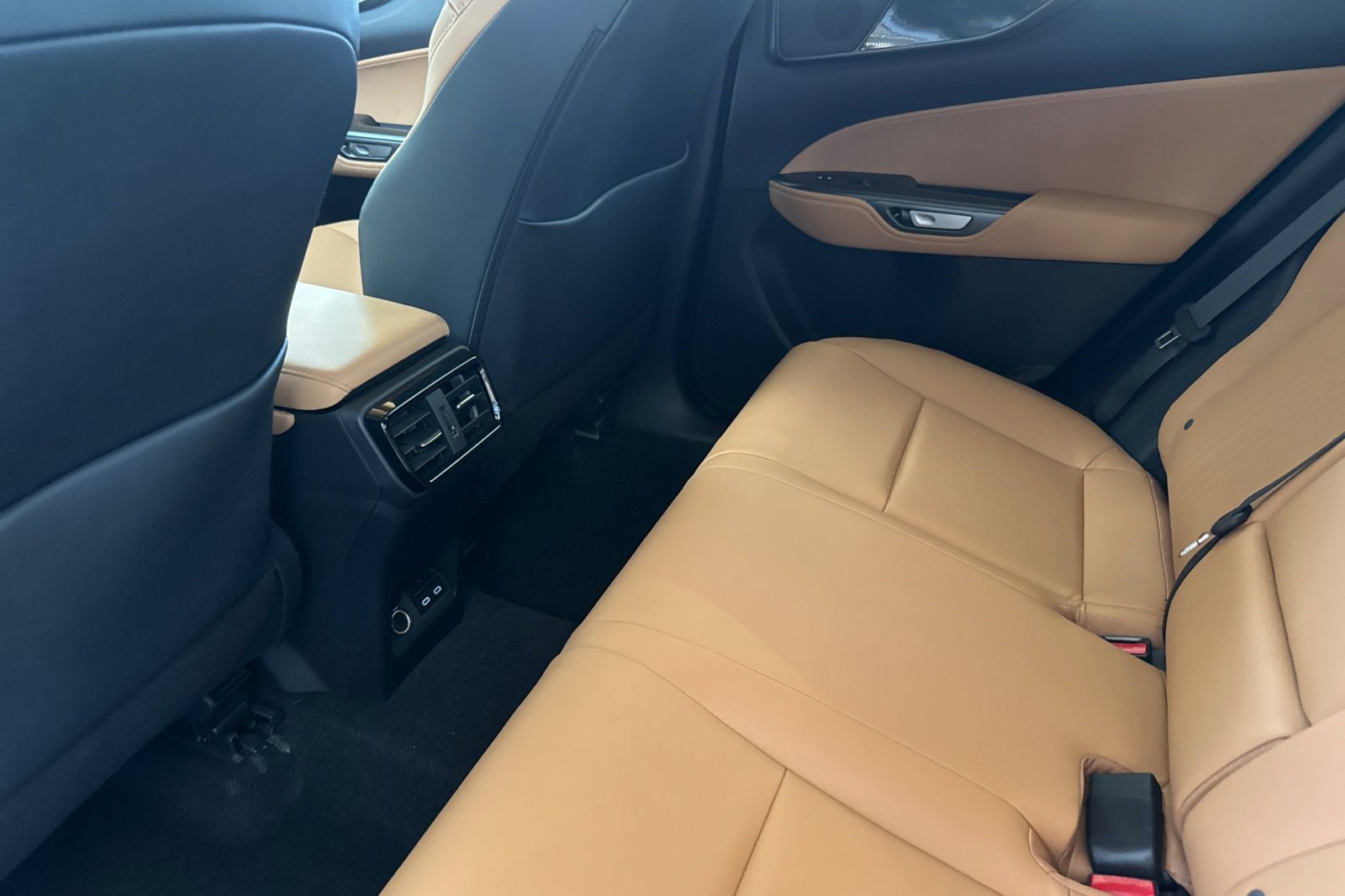 Certified 2026 Lexus NX 350 AWD w/ Accessory Package (K3) image 15