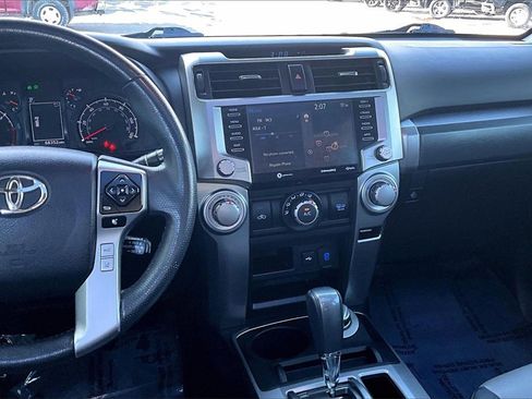 Used 2022 Toyota 4Runner SR5 Premium w/ Moonroof Package image 6