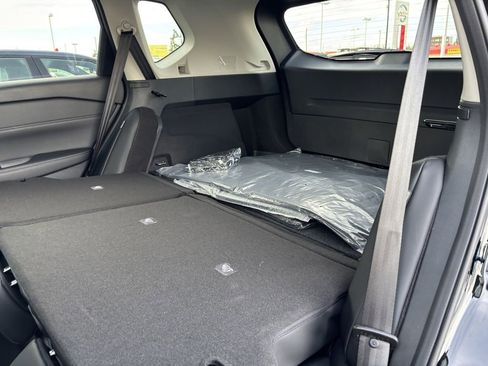 New 2026 Nissan Rogue SV AWD/4WD image 28