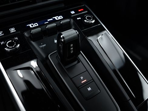 Certified 2025 Porsche 911 Carrera S image 25