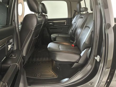 Used 2015 RAM 1500 Sport w/ Black Ram 1500 Sport Group AWD/4WD image 15