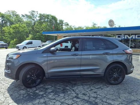 Used 2022 Ford Edge ST-Line w/ Class II Trailer Tow Package AWD/4WD image 12