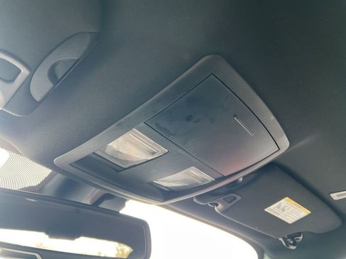 Used 2023 Dodge Challenger SXT image 23