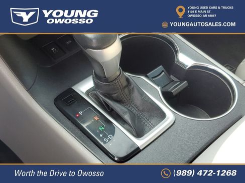 Used 2018 Toyota Highlander Plus FWD image 18