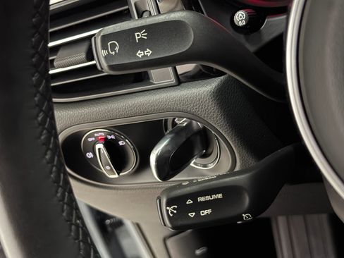 Used 2020 Porsche Macan S image 37