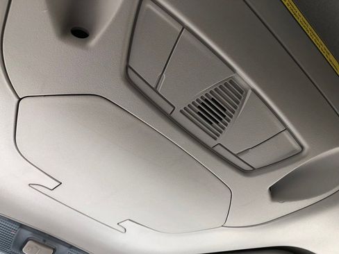 Used 2020 Ford Transit Connect XL FWD image 30