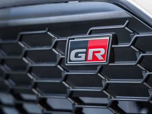 New 2025 Toyota GR86 w/ ALL Weather Mat Package (TMS) image 44