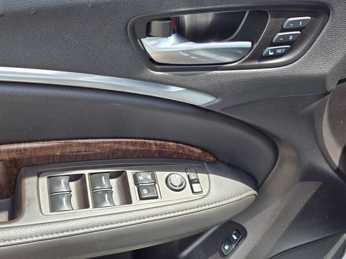 Used 2020 Acura MDX SH-AWD image 23
