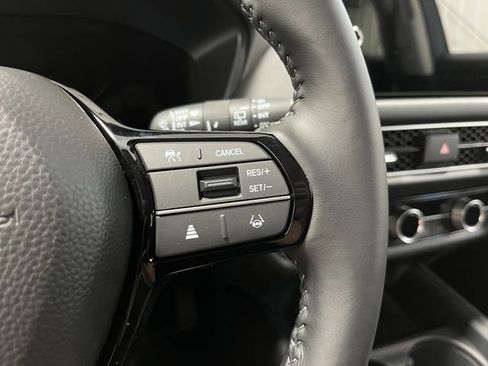 New 2026 Honda HR-V EX-L image 18