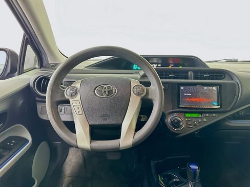 Used 2013 Toyota Prius C Three image 17