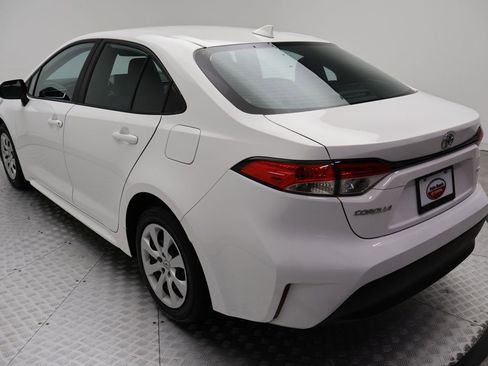 Certified 2024 Toyota Corolla LE image 11