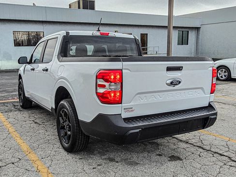 Used 2023 Ford Maverick XL image 4