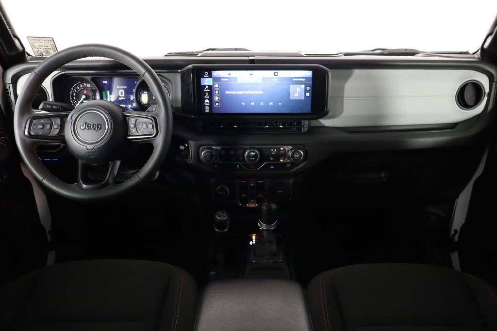 Used 2024 Jeep Wrangler Unlimited w/ Convenience Group AWD/4WD image 13