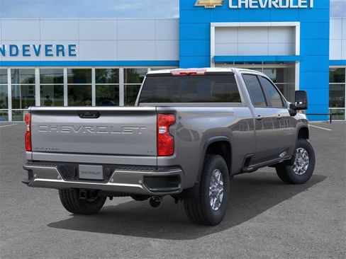 New 2026 Chevrolet Silverado 2500 LT image 4