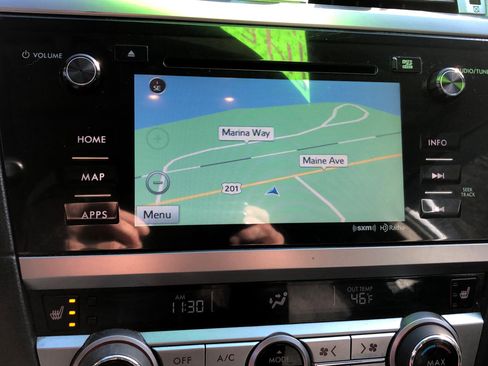 Used 2017 Subaru Legacy 2.5i Limited image 14