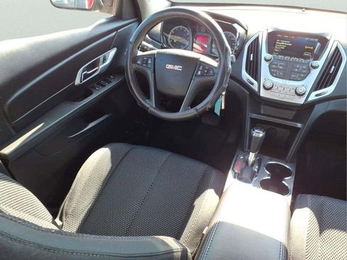 Used 2017 GMC Terrain SLE image 11