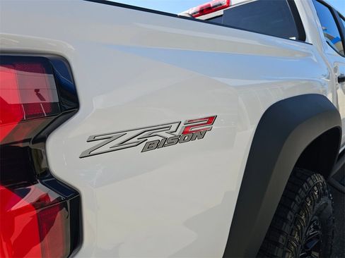 New 2026 Chevrolet Colorado ZR2 w/ ZR2 Bison Edition image 15
