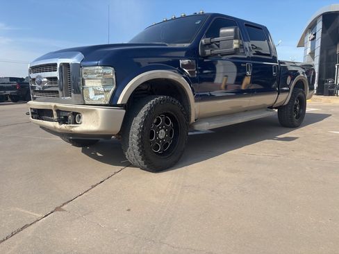 Used 2008 Ford F250 King Ranch image 2