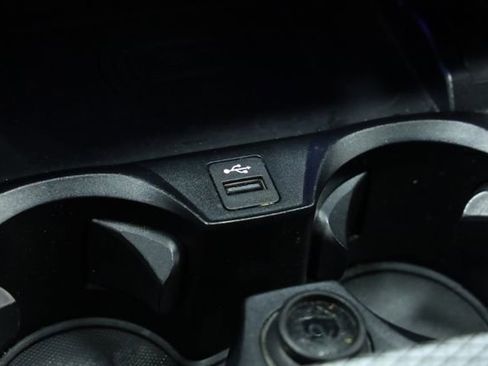 Used 2025 BMW 430i Convertible RWD image 29