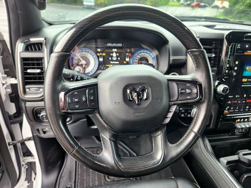 Used 2022 RAM 1500 Limited w/ Night Edition AWD/4WD image 23