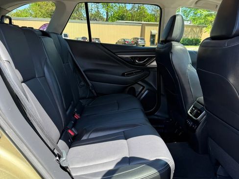 Used 2020 Subaru Outback Limited AWD/4WD image 18