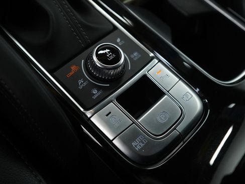 Used 2023 Kia Telluride SX X-Line image 25