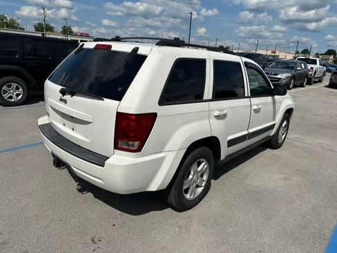 Used 2006 Jeep Grand Cherokee Laredo AWD/4WD image 17