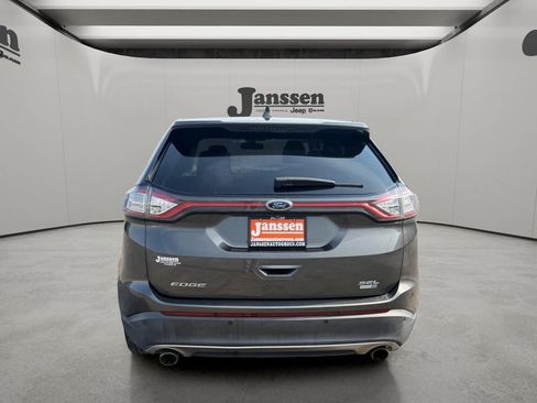 Used 2018 Ford Edge SEL w/ Equipment Group 201A AWD/4WD image 3