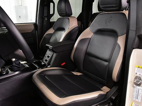 Used 2025 Ford Bronco Big Bend AWD/4WD image 31
