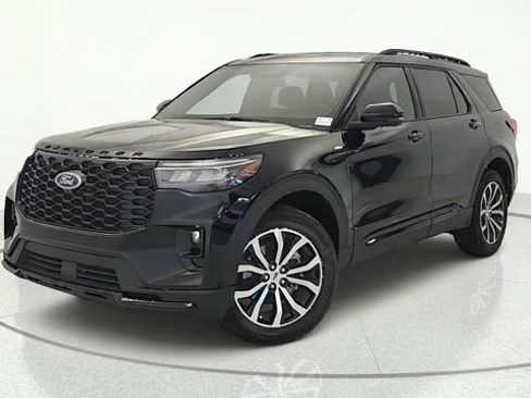 Certified 2026 Ford Explorer ST-Line AWD/4WD image 1