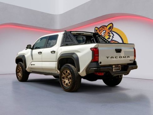Used 2025 Toyota Tacoma 4x4 Double Cab Hybrid w/ Tow Tech Package image 8