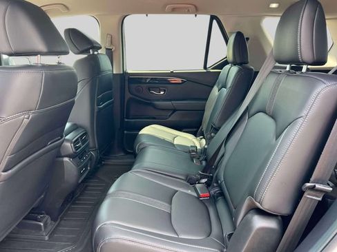 Used 2023 Honda Pilot EX-L image 17