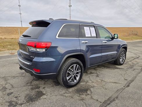 Used 2020 Jeep Grand Cherokee Limited w/ Trailer Tow Group IV image 3