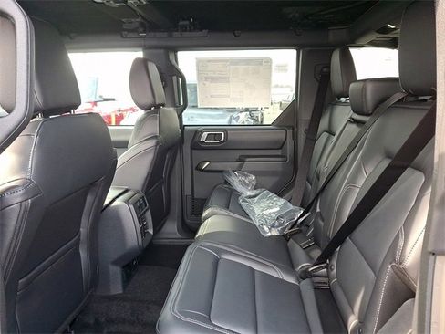 New 2025 Ford Bronco Outer Banks image 6